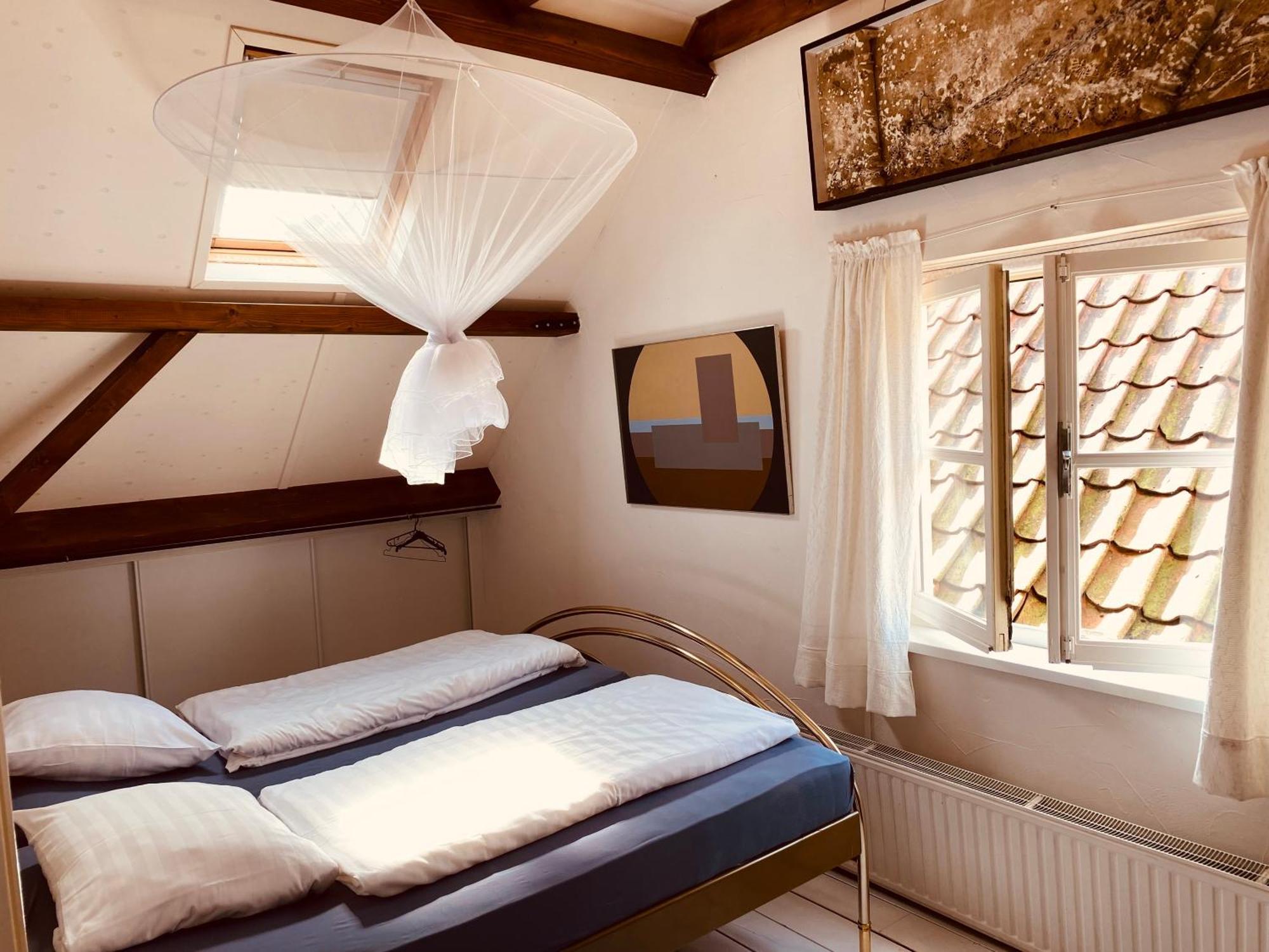 Vakantie Appartement Goedereede Let Op De Badkamer Moet Met Andere Gasten Gedeeld Worden المظهر الخارجي الصورة